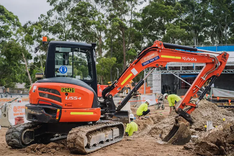 Excavator 5.5t