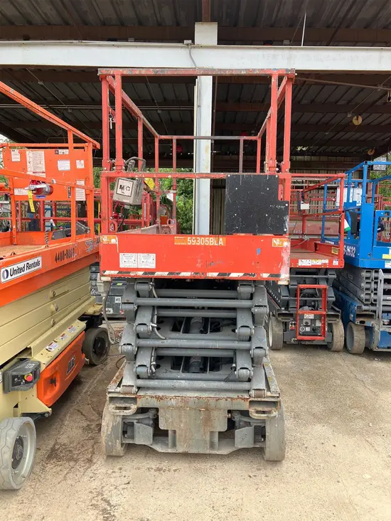 2018 Skyjack SJIII4740 Scissor Lift