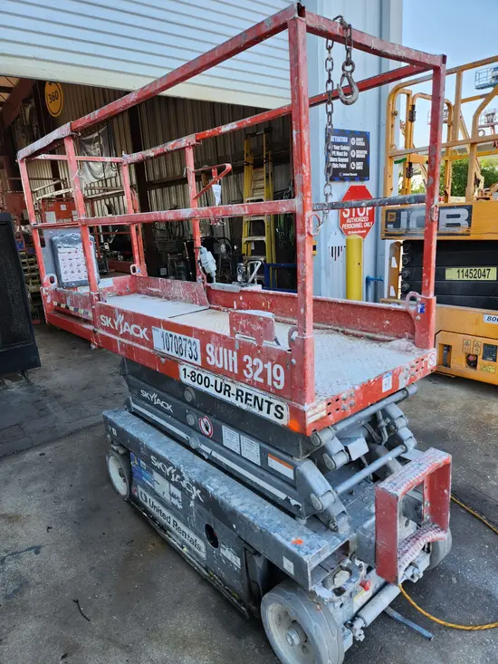 2018 Skyjack SJIII3219 Scissor Lift