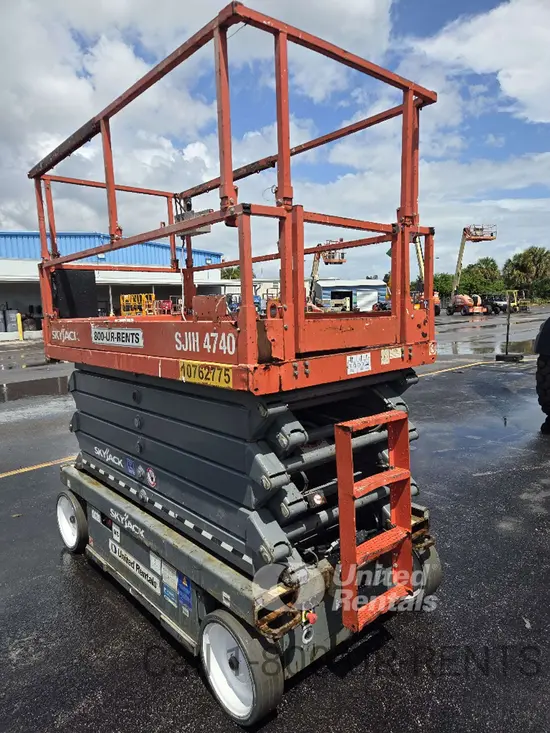2018 Skyjack SJIII4740 Scissor Lift