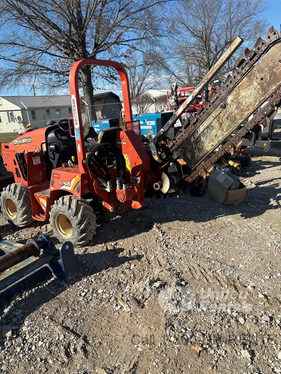 2017 Ditch Witch RT45 Trencher