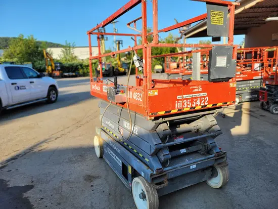 2015 Skyjack SJIII4632 Scissor Lift