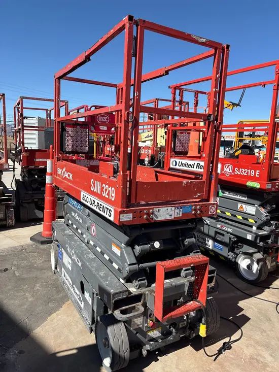 2019 Skyjack SJIII3219 Scissor Lift
