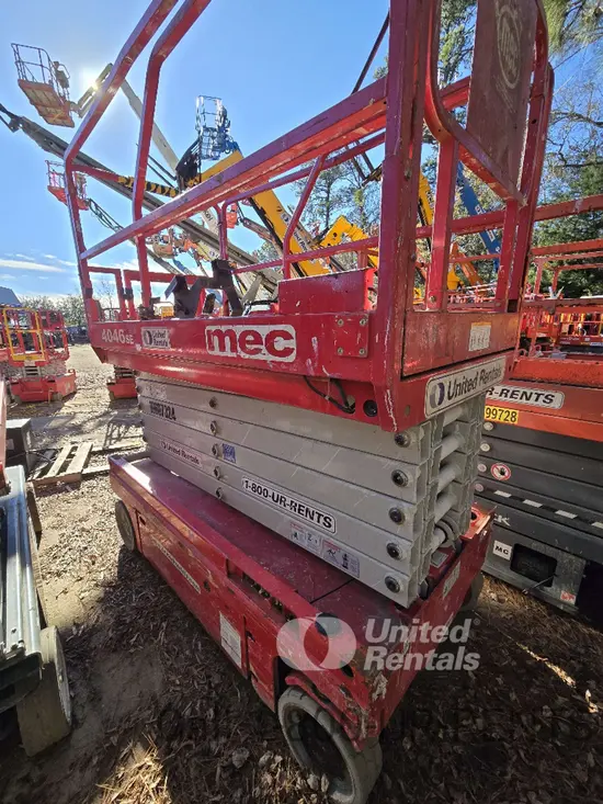 2017 MEC 4046SE Scissor Lift