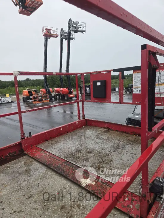 2017 MEC 6092RT Rough Terrain Scissor Lift