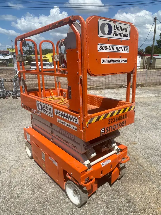 2019 Snorkel S3219E Scissor Lift
