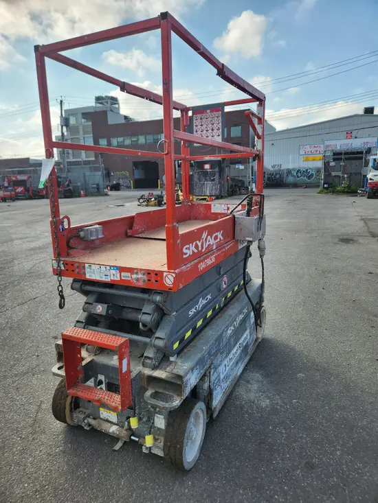 2016 Skyjack SJIII3219 Scissor Lift
