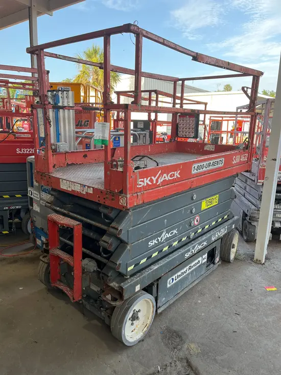 2017 Skyjack SJIII4632 Scissor Lift