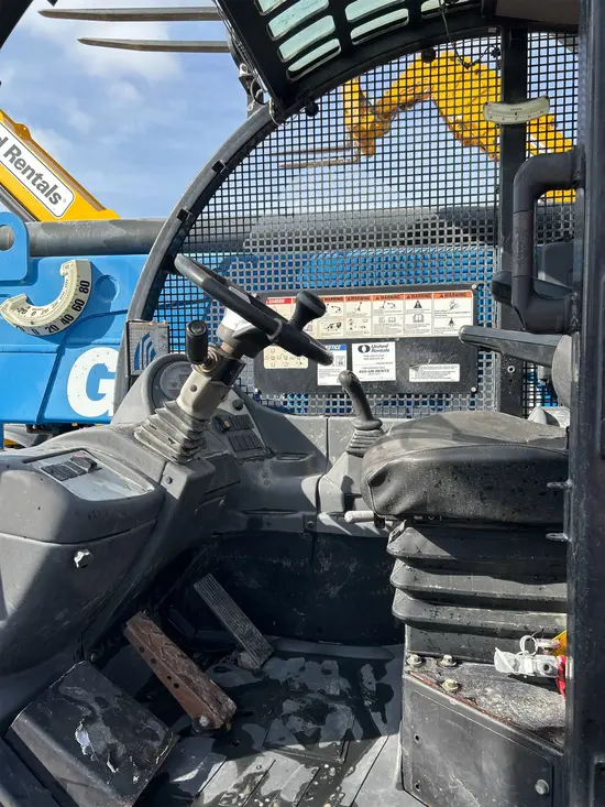 2018 Genie GTH-1256 Forklift