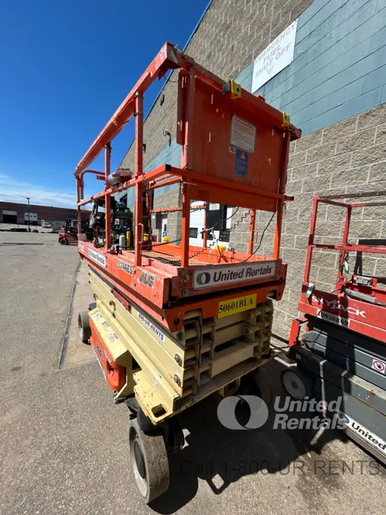 2017 JLG 3246ES Scissor Lift