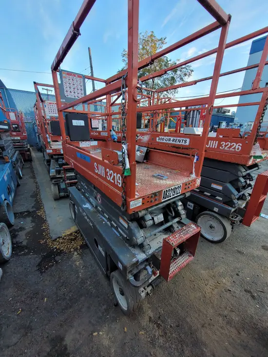 2017 Skyjack SJIII3219 Scissor Lift