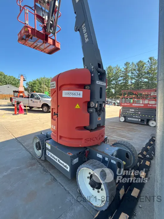 2018 Skyjack SJ30ARJE Articulating Boom Lift