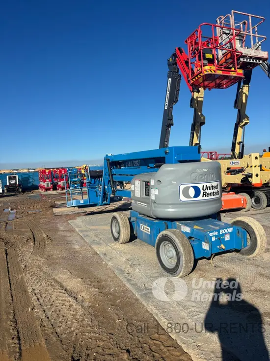 2017 Genie Z-45/25J DC Articulating Boom Lift
