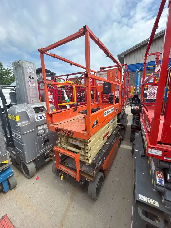 2018 JLG 1932R Scissor Lift