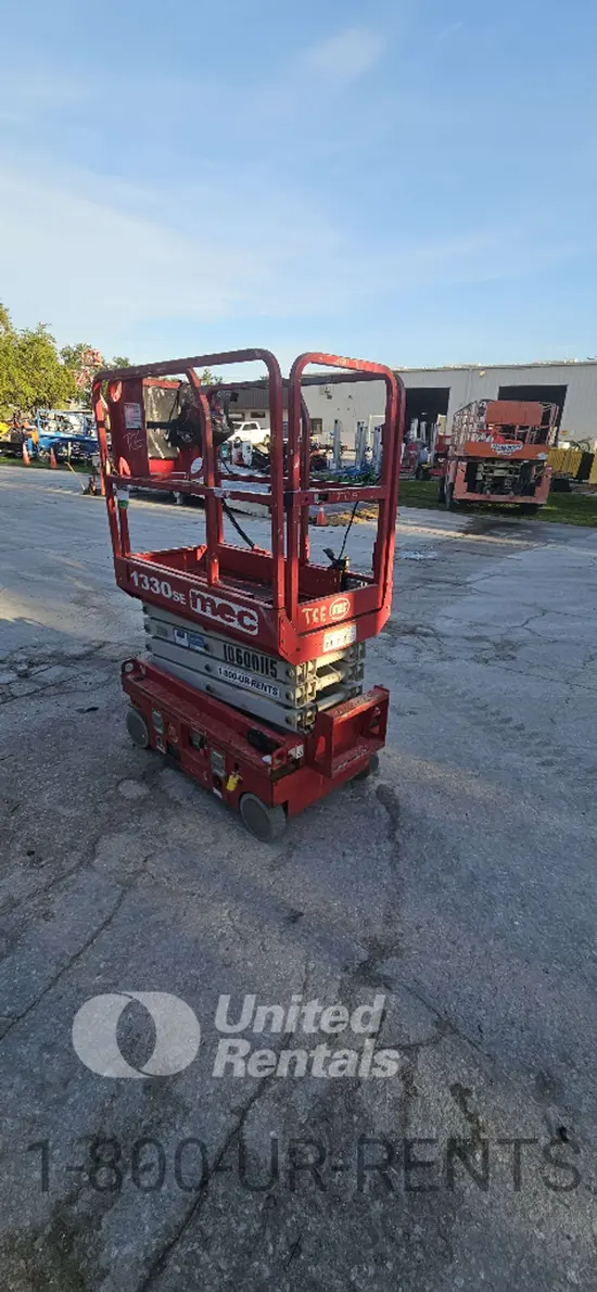 2017 MEC 1330SE Scissor Lift