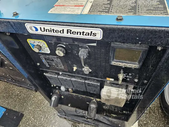 2021 Miller Welders Big Blue 500 Welder
