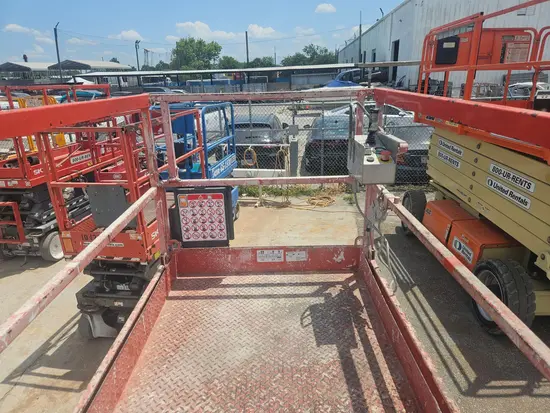 2017 Skyjack SJIII4632 Scissor Lift