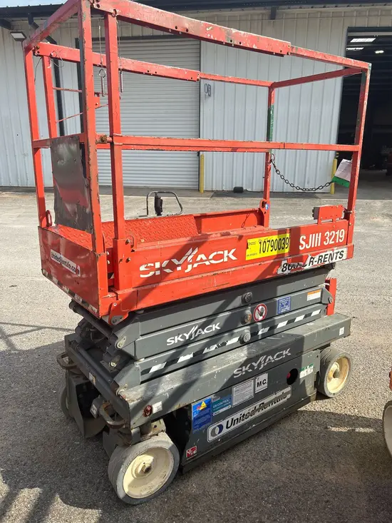 2018 Skyjack SJIII3219 Scissor Lift