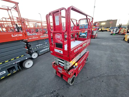 2018 MEC 1930SE Scissor Lift