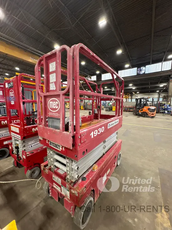 2017 MEC 1930SE Scissor Lift