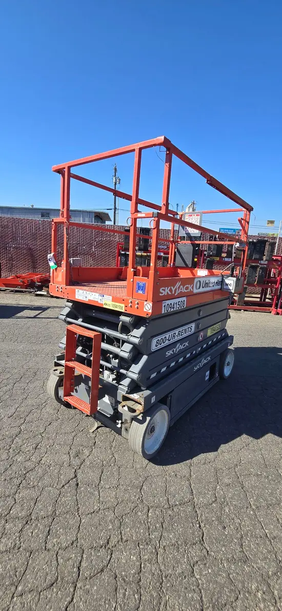 2019 Skyjack SJIII4632 Scissor Lift