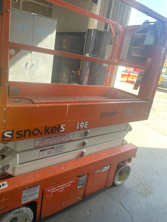 2019 Snorkel S3219E Scissor Lift