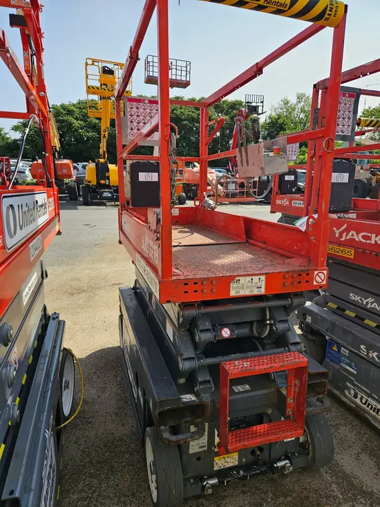 2018 Skyjack SJIII3219 Scissor Lift