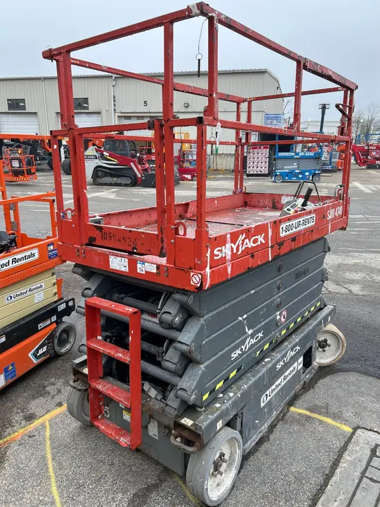 2017 Skyjack SJIII4740 Scissor Lift