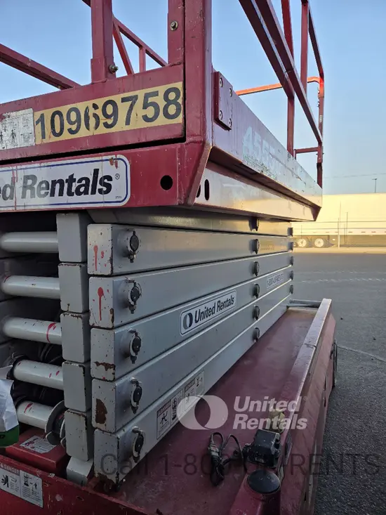 2019 MEC 4555SE Scissor Lift