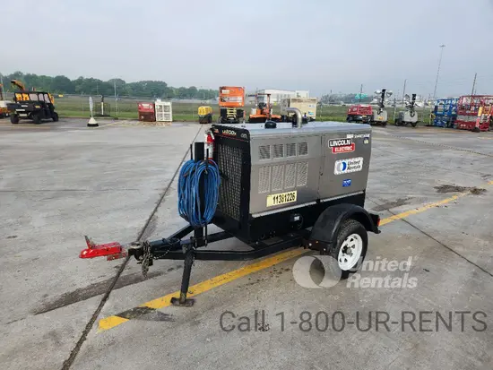 2022 Lincoln Electric LE500X Welder