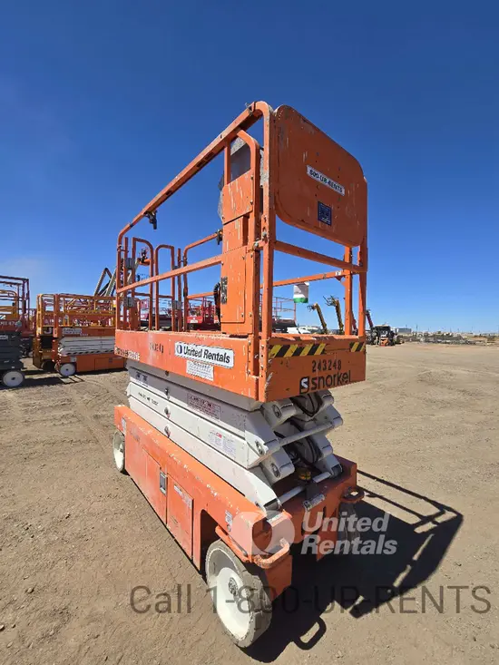 2020 Snorkel S3226E Scissor Lift