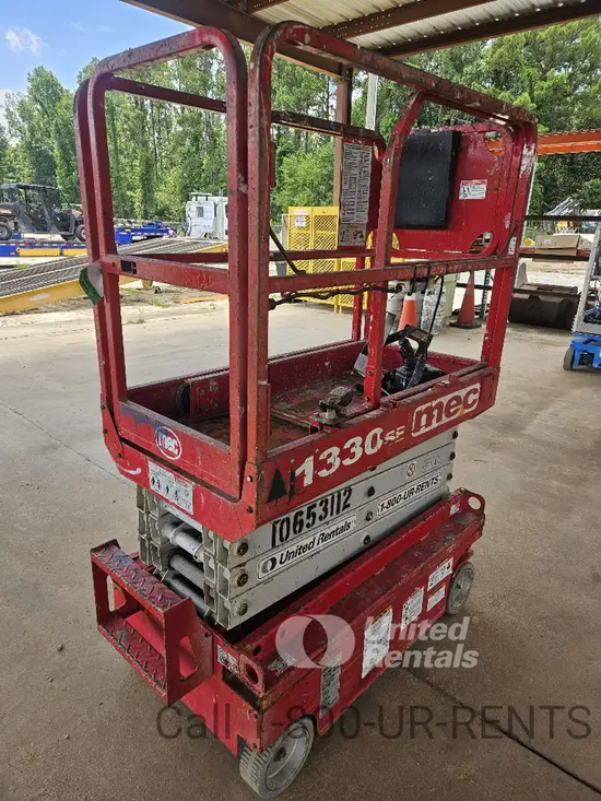 2017 MEC 1330SE Scissor Lift