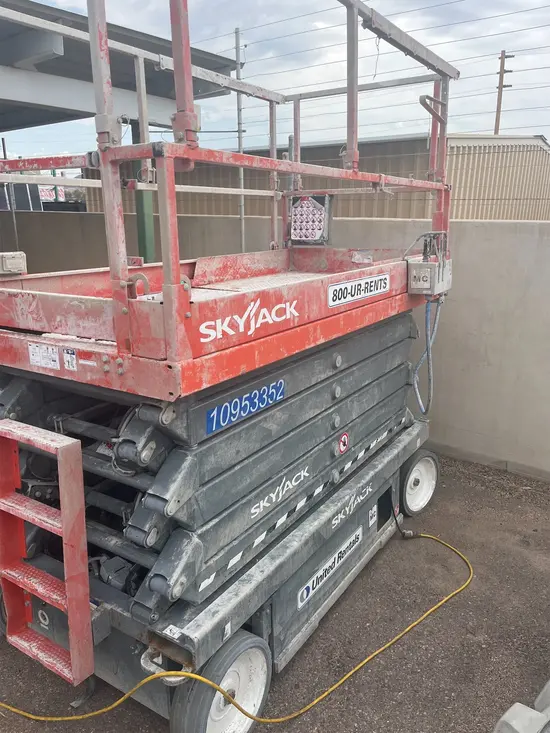 2019 Skyjack SJIII4740 Scissor Lift