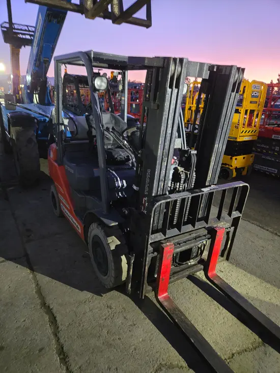 2019 Toyota 8FGU25 Warehouse Forklift