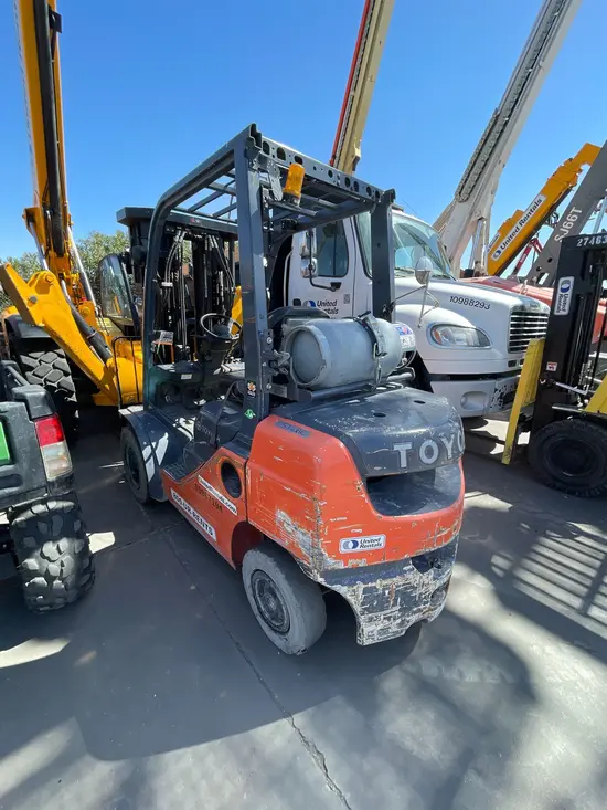 2019 Toyota 8FGU25 Warehouse Forklift