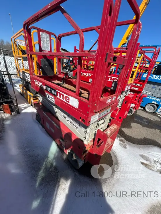 2020 MEC 1930SE Scissor Lift