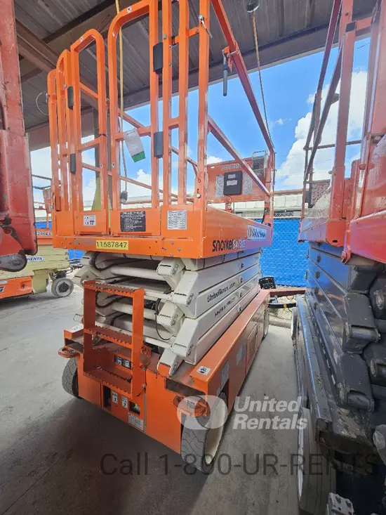 2023 Snorkel S4732E Scissor Lift
