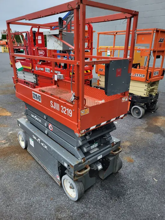 2017 Skyjack SJIII3219 Scissor Lift