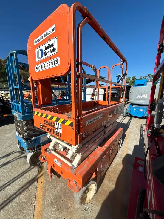 2019 Snorkel S3219E Scissor Lift