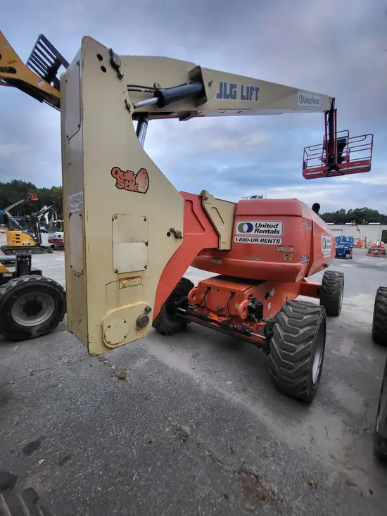 2016 JLG 800AJ Articulating Boom Lift
