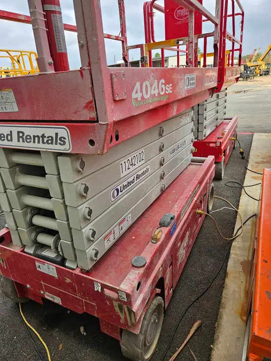 2021 MEC 4046SE Scissor Lift