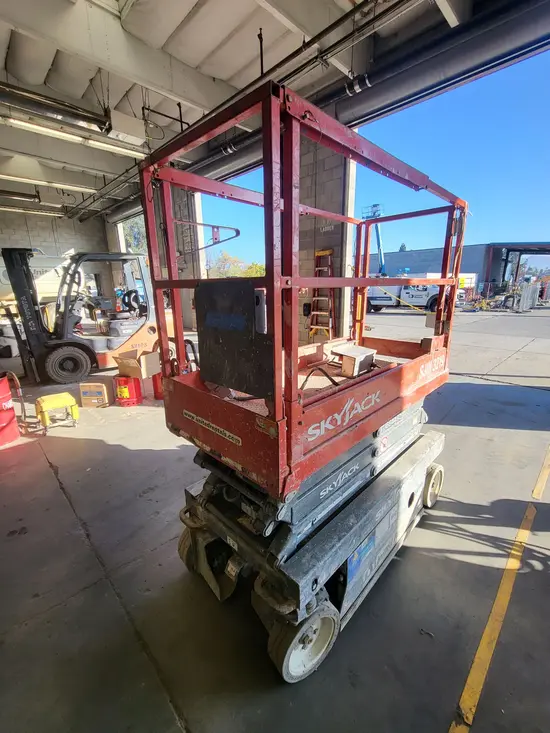 2017 Skyjack SJIII3219 Scissor Lift