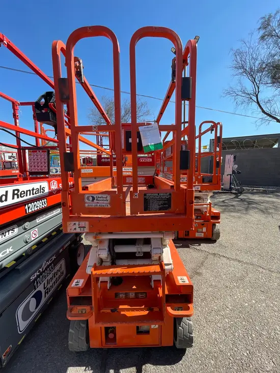 2019 Snorkel S3219E Scissor Lift