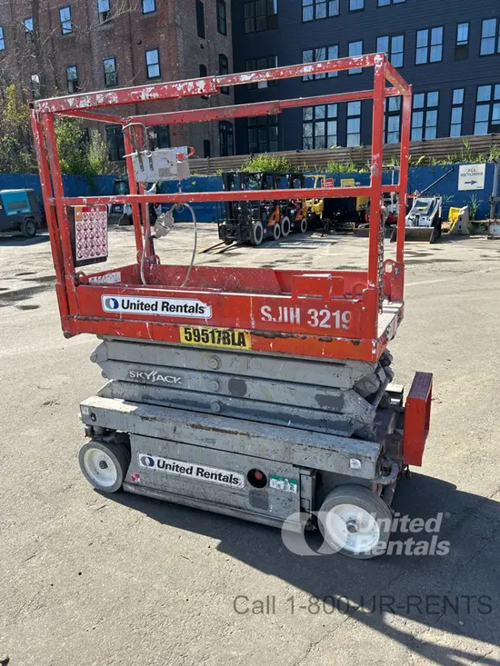 2018 Skyjack SJIII3219 Scissor Lift