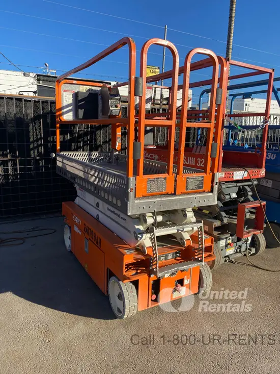 2019 Snorkel S3215L Scissor Lift