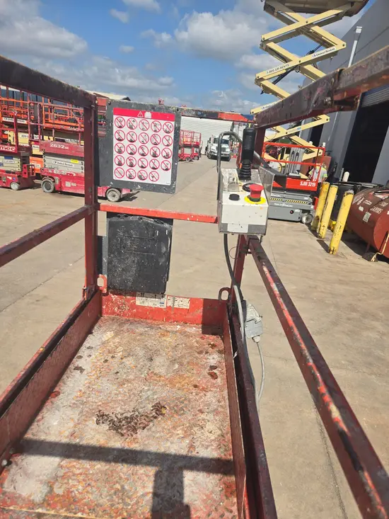 2016 Skyjack SJIII3219 Scissor Lift
