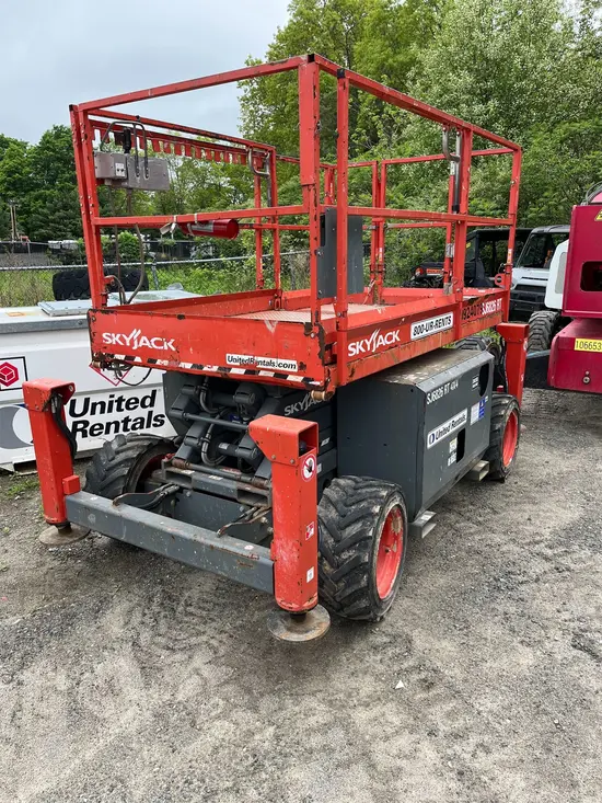 2019 Skyjack SJ6826RT Rough Terrain Scissor Lift