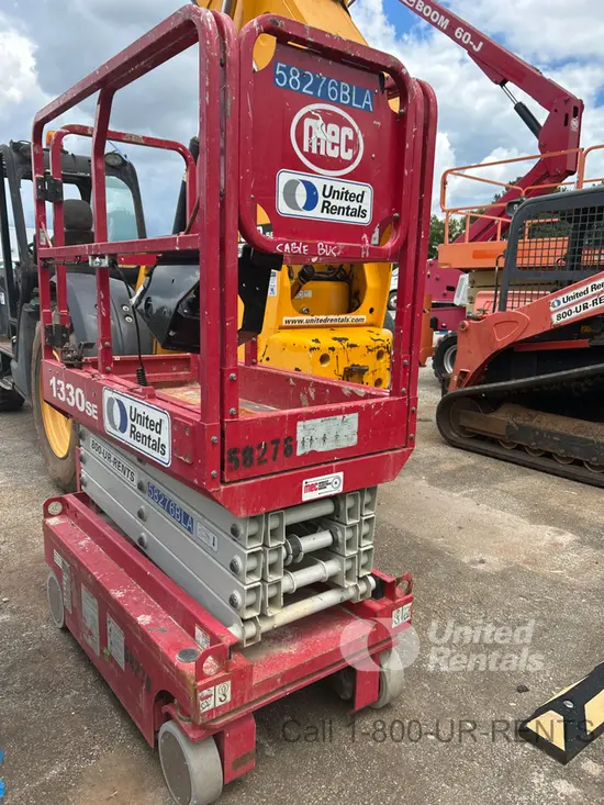 2018 MEC 1330SE Scissor Lift