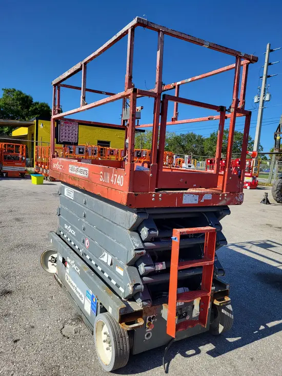 2017 Skyjack SJIII4740 Scissor Lift