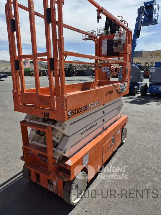 2018 Snorkel S3226E Scissor Lift